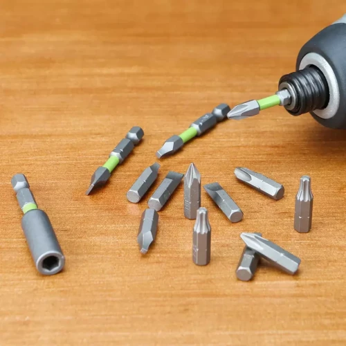 Набор бит в кейсе Greenworks Арт. 2944007, 20 предметов P/N: 2944007 P/N: 2944007